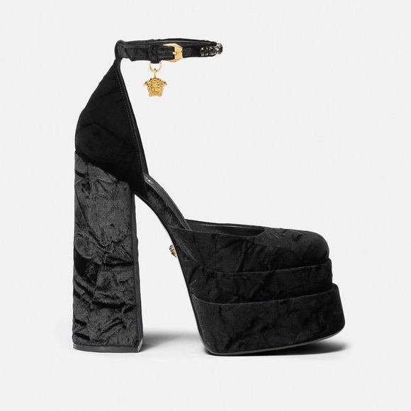 🛑SOLD🛑 New! VERSACE Logo Medusa Aevitas Crushed Velvet Platform Pumps - Picture 2 of 14